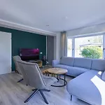 T Kaatsheuveltje 6 *