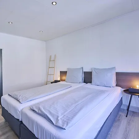 T Kaatsheuveltje 6 *