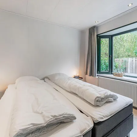 T Kaatsheuveltje 6 Vakantiehuis *