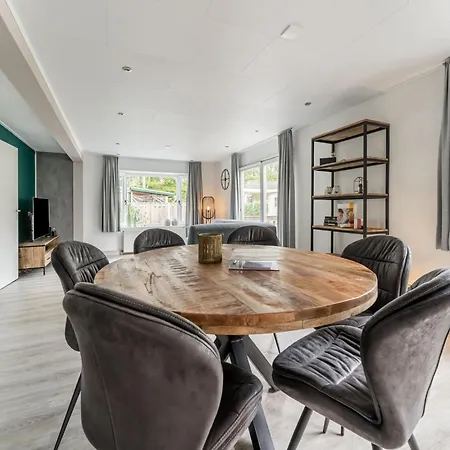 Vakantiehuis T Kaatsheuveltje 6 *